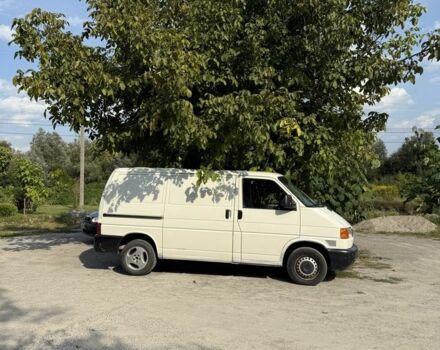 Белый Фольксваген Transporter, объемом двигателя 2.5 л и пробегом 392 тыс. км за 4200 $, фото 1 на Automoto.ua