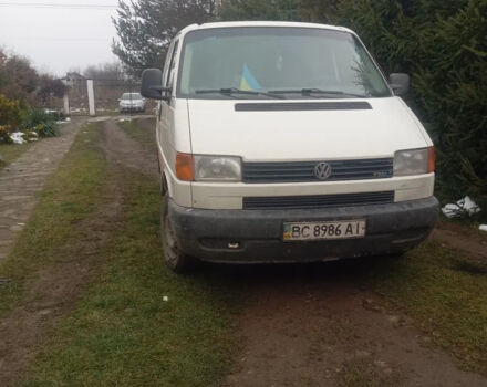 Белый Фольксваген Transporter, объемом двигателя 2.5 л и пробегом 492 тыс. км за 4000 $, фото 2 на Automoto.ua