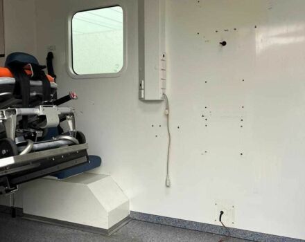 Белый Фольксваген Transporter, объемом двигателя 2.5 л и пробегом 430 тыс. км за 5839 $, фото 7 на Automoto.ua