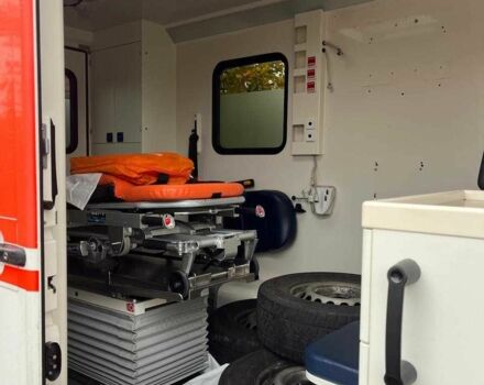 Белый Фольксваген Transporter, объемом двигателя 2.5 л и пробегом 430 тыс. км за 5839 $, фото 6 на Automoto.ua