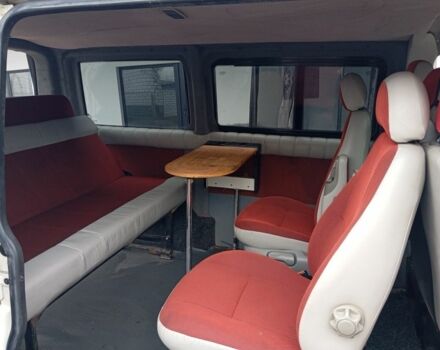 Білий Фольксваген Transporter, об'ємом двигуна 2 л та пробігом 330 тис. км за 6500 $, фото 5 на Automoto.ua