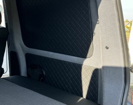 Білий Фольксваген Transporter, об'ємом двигуна 1.9 л та пробігом 180 тис. км за 12500 $, фото 14 на Automoto.ua