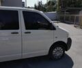 Белый Фольксваген Transporter, объемом двигателя 1.9 л и пробегом 350 тыс. км за 9300 $, фото 2 на Automoto.ua