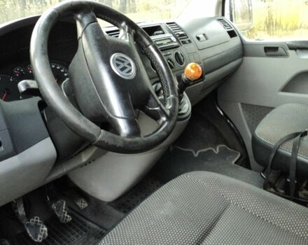 Фольксваген Transporter 2006 в Сумах на Automoto.ua Белый Фольксваген Transporter, объемом двигателя 2.5 л и пробегом 400 тыс. км за 6000 $, фото 4 на Automoto.ua