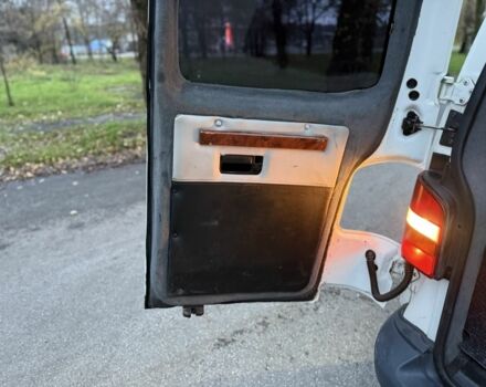 Белый Фольксваген Transporter, объемом двигателя 1.9 л и пробегом 490 тыс. км за 7900 $, фото 20 на Automoto.ua