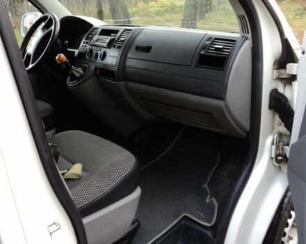 Фольксваген Transporter 2006 в Сумах на Automoto.ua Белый Фольксваген Transporter, объемом двигателя 2.5 л и пробегом 400 тыс. км за 6000 $, фото 8 на Automoto.ua