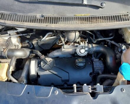 Білий Фольксваген Transporter, об'ємом двигуна 1.9 л та пробігом 375 тис. км за 7700 $, фото 7 на Automoto.ua