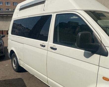 Белый Фольксваген Transporter, объемом двигателя 2.5 л и пробегом 263 тыс. км за 6000 $, фото 1 на Automoto.ua