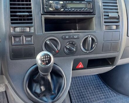 Білий Фольксваген Transporter, об'ємом двигуна 1.9 л та пробігом 375 тис. км за 7700 $, фото 6 на Automoto.ua