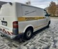 Белый Фольксваген Transporter, объемом двигателя 2 л и пробегом 600 тыс. км за 4800 $, фото 2 на Automoto.ua