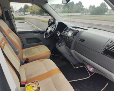 Білий Фольксваген Transporter, об'ємом двигуна 2.5 л та пробігом 280 тис. км за 7850 $, фото 5 на Automoto.ua