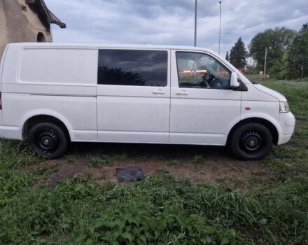 Белый Фольксваген Transporter, объемом двигателя 2.5 л и пробегом 200 тыс. км за 6712 $, фото 1 на Automoto.ua