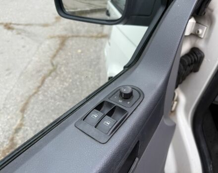 Белый Фольксваген Transporter, объемом двигателя 2.5 л и пробегом 321 тыс. км за 6950 $, фото 9 на Automoto.ua