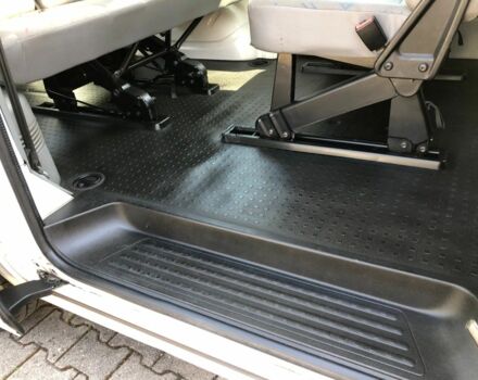 Фольксваген Transporter 2008 в Харькове на Automoto.ua Белый Фольксваген Transporter, объемом двигателя 2 л и пробегом 200 тыс. км за 3800 $, фото 16 на Automoto.ua