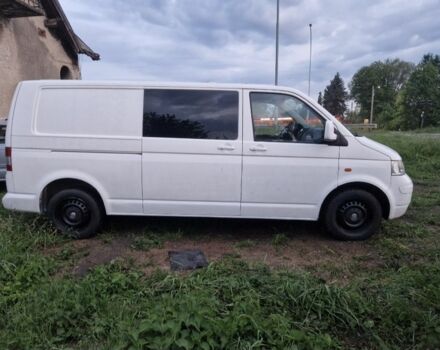 Белый Фольксваген Transporter, объемом двигателя 2.5 л и пробегом 200 тыс. км за 6712 $, фото 2 на Automoto.ua