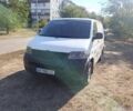Білий Фольксваген Transporter, об'ємом двигуна 2 л та пробігом 438 тис. км за 8000 $, фото 1 на Automoto.ua