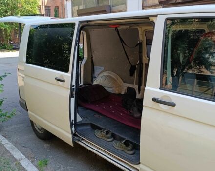 Білий Фольксваген Transporter, об'ємом двигуна 1.9 л та пробігом 500 тис. км за 4985 $, фото 3 на Automoto.ua