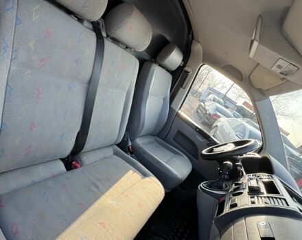 Белый Фольксваген Transporter, объемом двигателя 1.9 л и пробегом 418 тыс. км за 7800 $, фото 6 на Automoto.ua