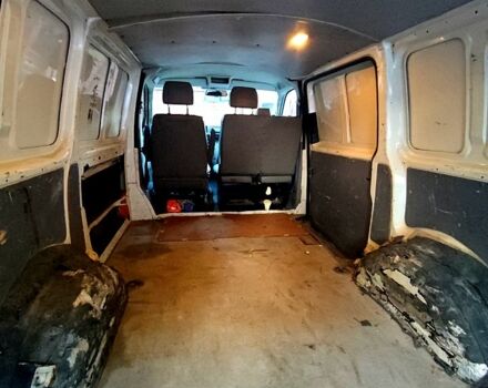 Білий Фольксваген Transporter, об'ємом двигуна 1.9 л та пробігом 279 тис. км за 7000 $, фото 7 на Automoto.ua