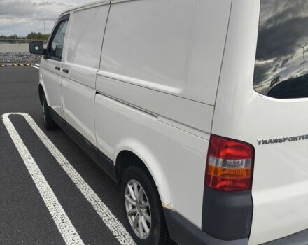 Білий Фольксваген Transporter, об'ємом двигуна 2.5 л та пробігом 250 тис. км за 7654 $, фото 2 на Automoto.ua