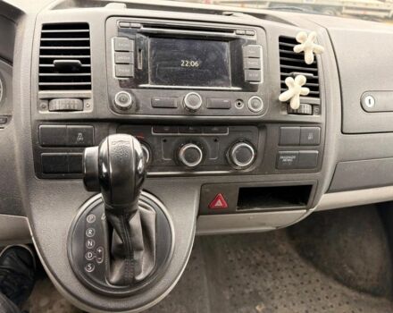 Белый Фольксваген Transporter, объемом двигателя 2 л и пробегом 400 тыс. км за 8118 $, фото 3 на Automoto.ua