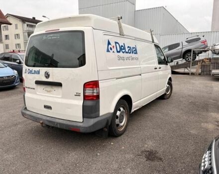 Белый Фольксваген Transporter, объемом двигателя 2 л и пробегом 400 тыс. км за 8118 $, фото 5 на Automoto.ua