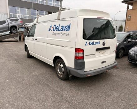 Белый Фольксваген Transporter, объемом двигателя 2 л и пробегом 400 тыс. км за 8118 $, фото 2 на Automoto.ua