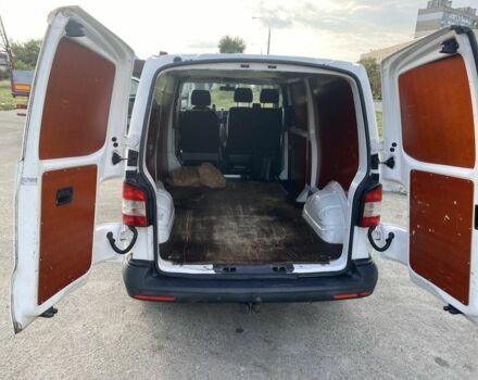 Белый Фольксваген Transporter, объемом двигателя 2 л и пробегом 400 тыс. км за 12000 $, фото 6 на Automoto.ua