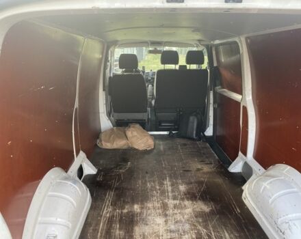 Белый Фольксваген Transporter, объемом двигателя 2 л и пробегом 400 тыс. км за 12000 $, фото 4 на Automoto.ua