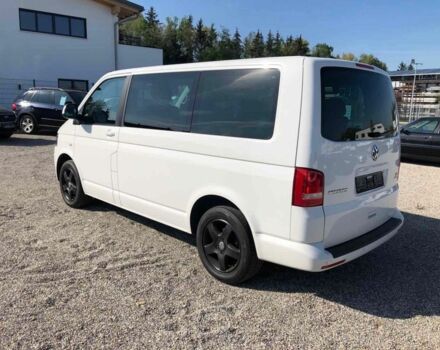 Белый Фольксваген Transporter, объемом двигателя 2 л и пробегом 143 тыс. км за 9000 $, фото 6 на Automoto.ua