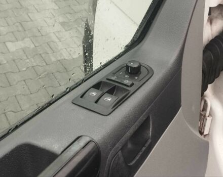 Белый Фольксваген Transporter, объемом двигателя 2 л и пробегом 371 тыс. км за 10490 $, фото 7 на Automoto.ua