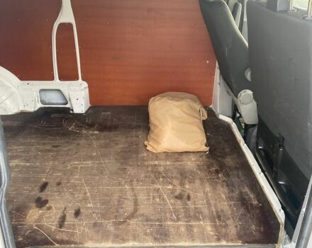 Белый Фольксваген Transporter, объемом двигателя 2 л и пробегом 400 тыс. км за 12000 $, фото 10 на Automoto.ua