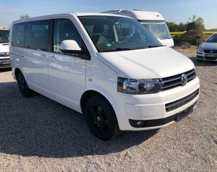 Белый Фольксваген Transporter, объемом двигателя 2 л и пробегом 143 тыс. км за 9000 $, фото 2 на Automoto.ua