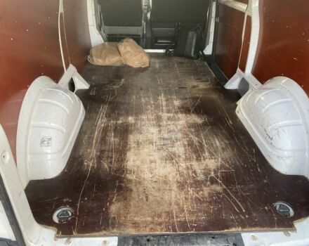 Белый Фольксваген Transporter, объемом двигателя 2 л и пробегом 400 тыс. км за 12000 $, фото 5 на Automoto.ua