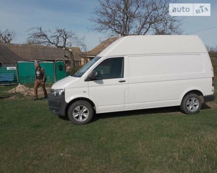 Белый Фольксваген Transporter, объемом двигателя 2 л и пробегом 275 тыс. км за 11500 $, фото 2 на Automoto.ua