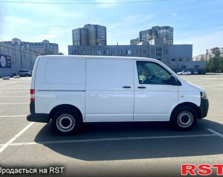 Білий Фольксваген Transporter, об'ємом двигуна 2 л та пробігом 172 тис. км за 15000 $, фото 1 на Automoto.ua