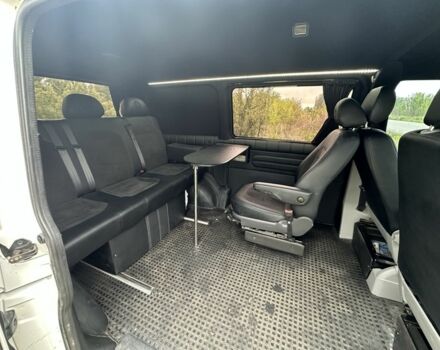 Белый Фольксваген Transporter, объемом двигателя 2 л и пробегом 405 тыс. км за 14700 $, фото 5 на Automoto.ua
