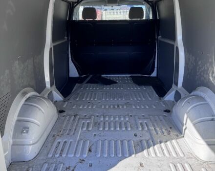 Белый Фольксваген Transporter, объемом двигателя 2 л и пробегом 319 тыс. км за 6500 $, фото 16 на Automoto.ua