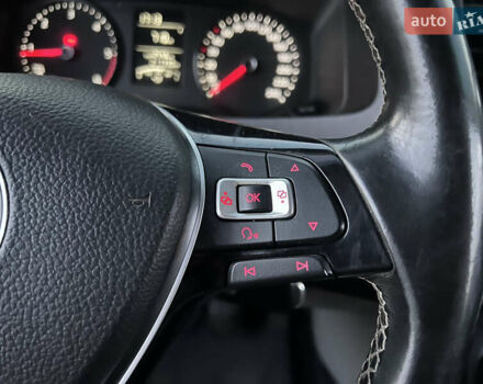 Белый Фольксваген Transporter, объемом двигателя 2 л и пробегом 217 тыс. км за 15700 $, фото 27 на Automoto.ua