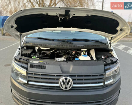 Білий Фольксваген Transporter, об'ємом двигуна 0 л та пробігом 236 тис. км за 15950 $, фото 21 на Automoto.ua