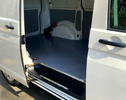 Білий Фольксваген Transporter, об'ємом двигуна 2 л та пробігом 212 тис. км за 21500 $, фото 1 на Automoto.ua