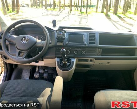 Білий Фольксваген Transporter, об'ємом двигуна 2 л та пробігом 212 тис. км за 21500 $, фото 2 на Automoto.ua