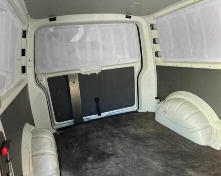 Білий Фольксваген Transporter, об'ємом двигуна 2 л та пробігом 124 тис. км за 22500 $, фото 9 на Automoto.ua