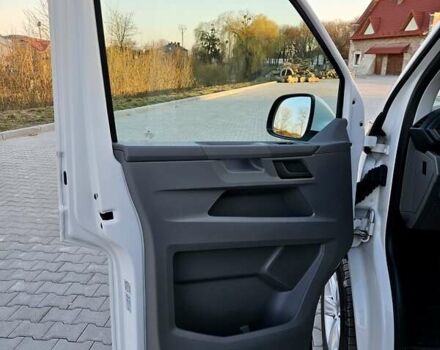 Белый Фольксваген Transporter, объемом двигателя 1.97 л и пробегом 182 тыс. км за 21999 $, фото 24 на Automoto.ua