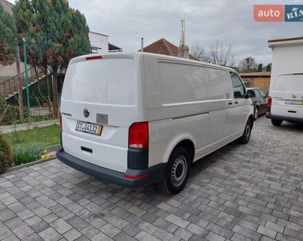 Белый Фольксваген Transporter, объемом двигателя 2 л и пробегом 249 тыс. км за 22127 $, фото 3 на Automoto.ua