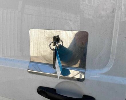 Білий Фольксваген Transporter, об'ємом двигуна 2 л та пробігом 124 тис. км за 22500 $, фото 7 на Automoto.ua