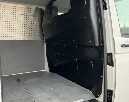 Білий Фольксваген Transporter, об'ємом двигуна 2 л та пробігом 198 тис. км за 20900 $, фото 12 на Automoto.ua