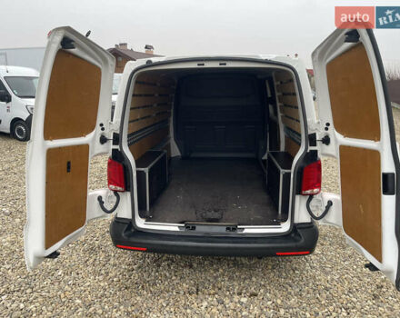 Белый Фольксваген Transporter, объемом двигателя 2 л и пробегом 212 тыс. км за 19800 $, фото 26 на Automoto.ua