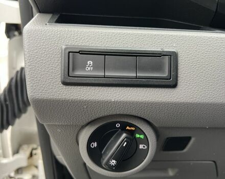 Білий Фольксваген Transporter, об'ємом двигуна 2 л та пробігом 198 тис. км за 20900 $, фото 23 на Automoto.ua