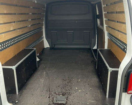 Белый Фольксваген Transporter, объемом двигателя 2 л и пробегом 212 тыс. км за 19800 $, фото 28 на Automoto.ua
